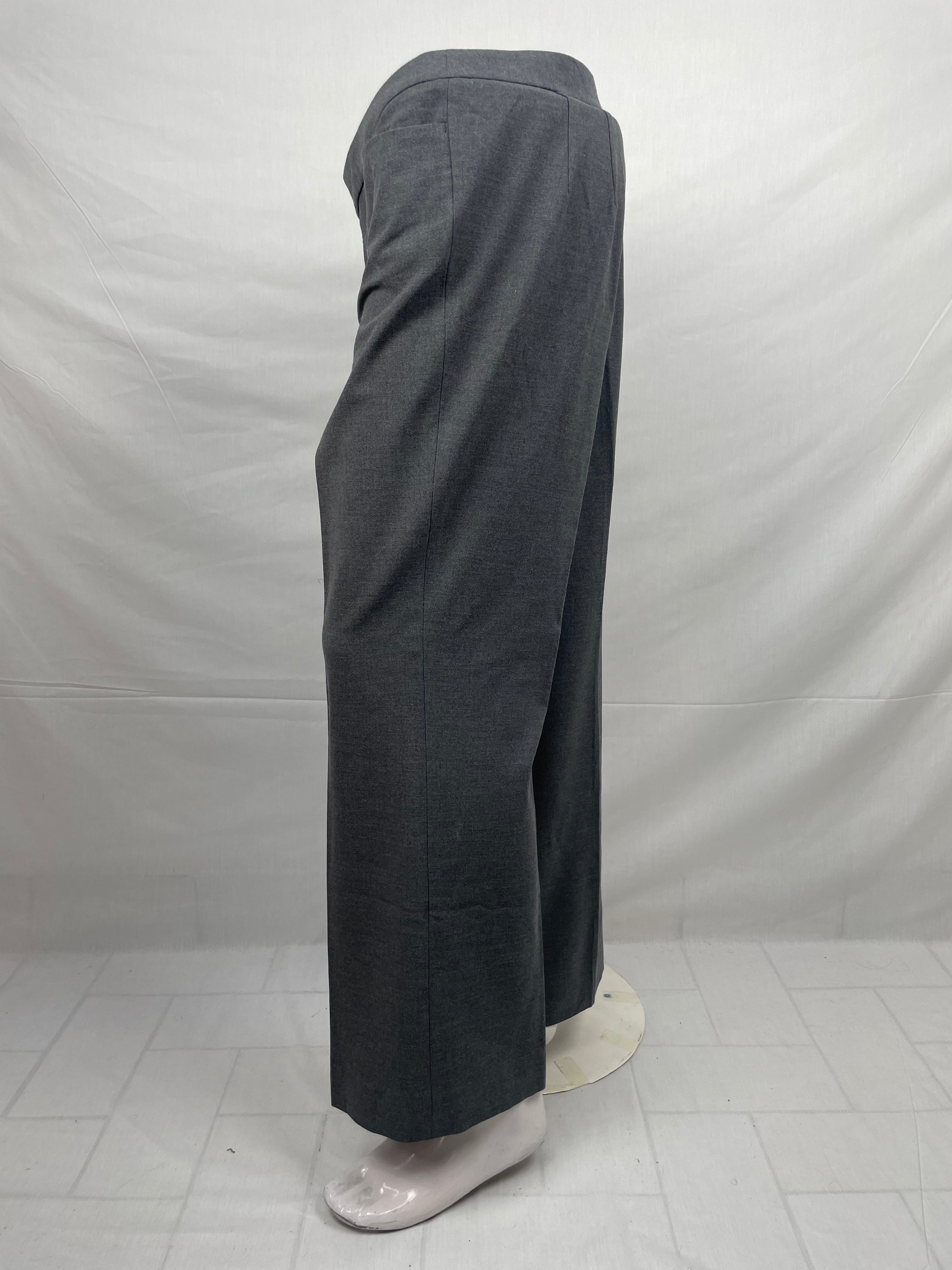 LIZ CLAIBORNE