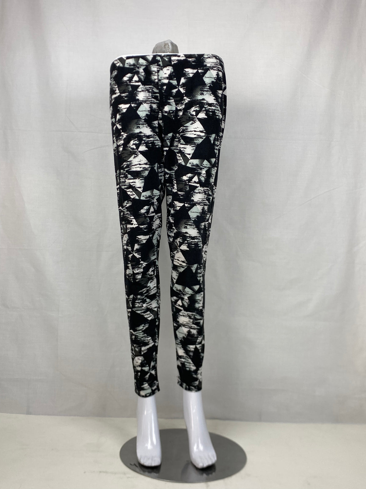 New Boundaries Women's Leggings