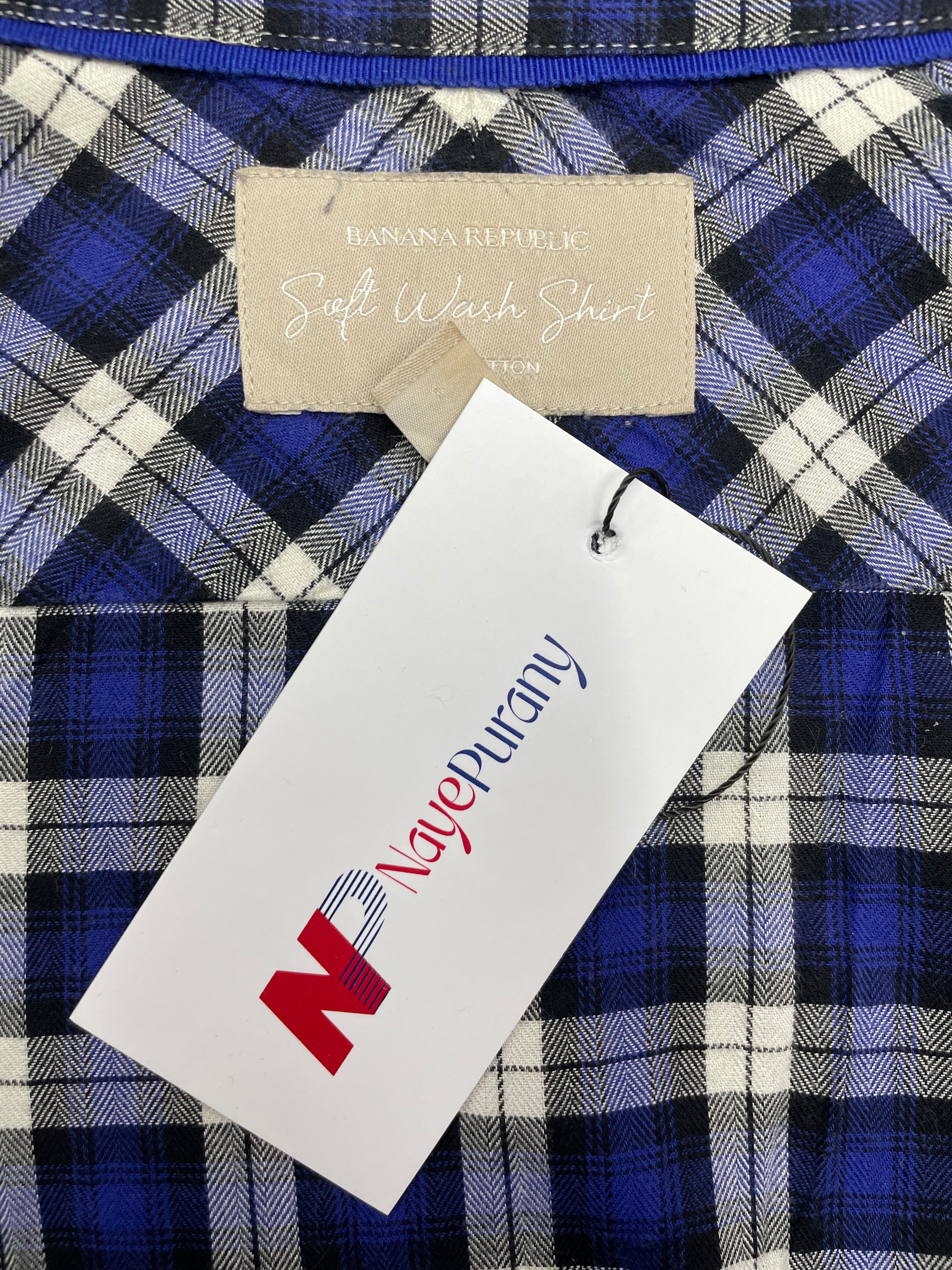 Banana Republic soft wash shirt