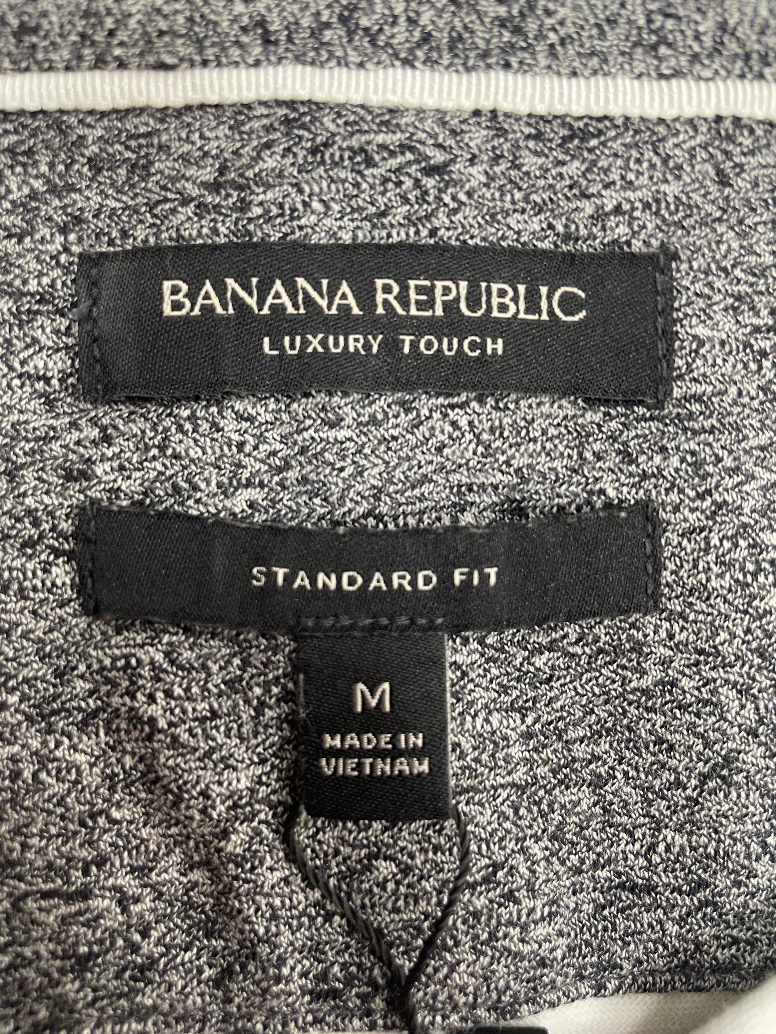 Banana Republic - Refined Comfort and Quality