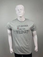 Gildan UST T-Shirt