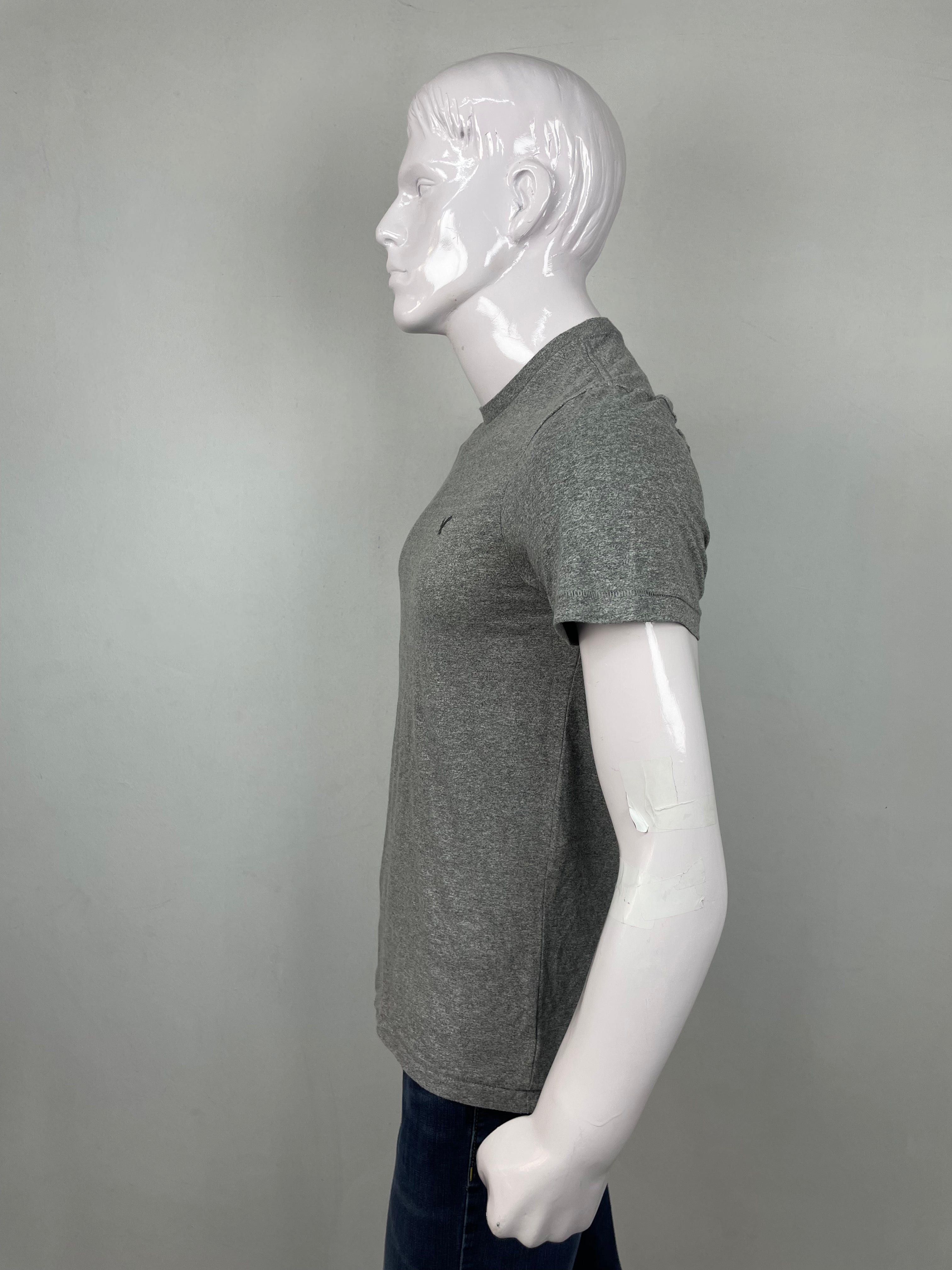 American Eagle T-Shirt