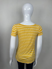 Old Navy T-Shirt