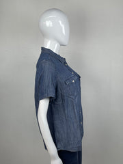 Classic fit levi Strauss & co. Shirt