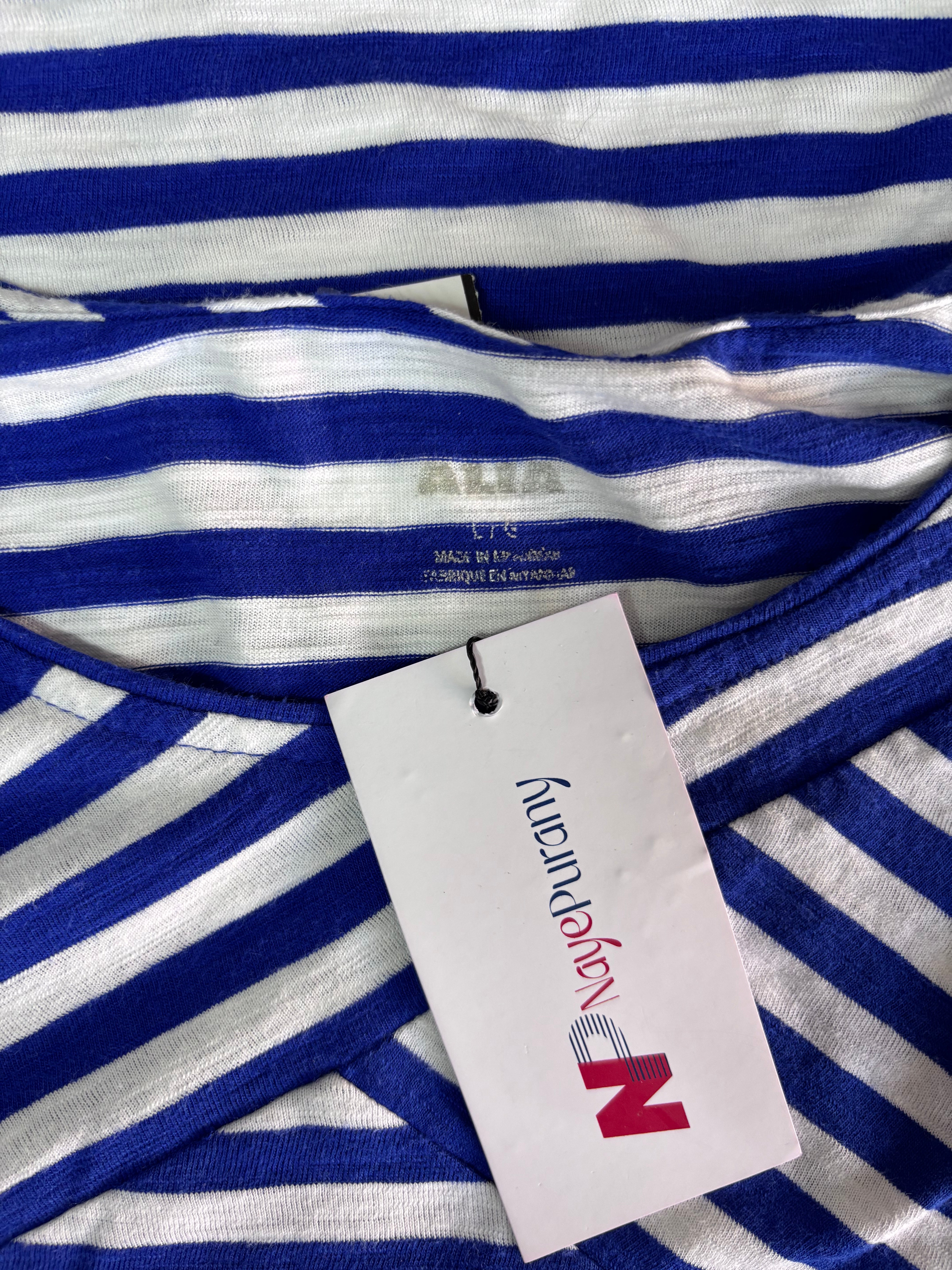 Alia T-shirt